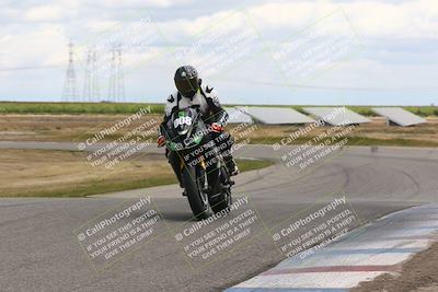media/Apr-26-2024-TrackDaz (Fri) [[c4b677d280]]/C Group/140pm (Wheelie Bump)/